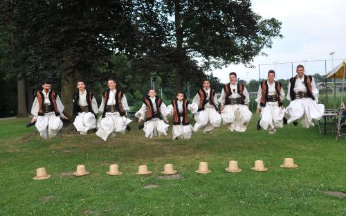 Cea mai inalta saritura - Belgia, Hello!Schoten 2013 | Costume din Tara Codrului